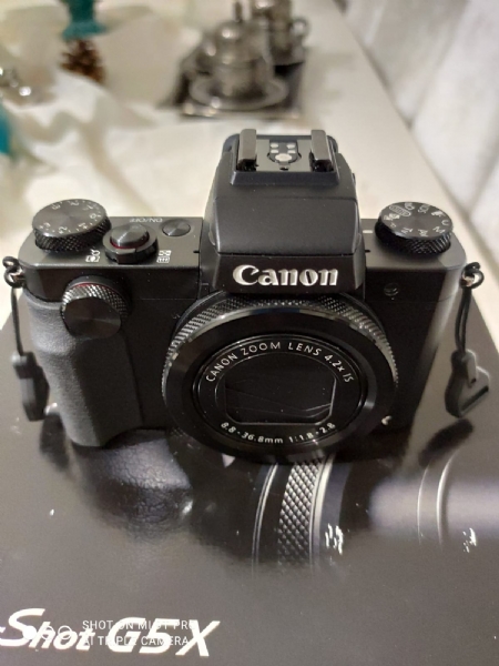 Canon G5x