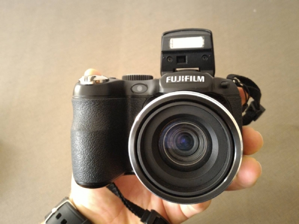 Fujifilm S2980