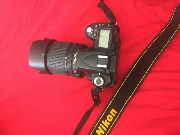 Nikon D90 Fotograf Makinesi