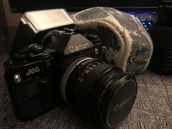 Canon A-1 / Full+full Set! + [ Taşıma Çantası ]