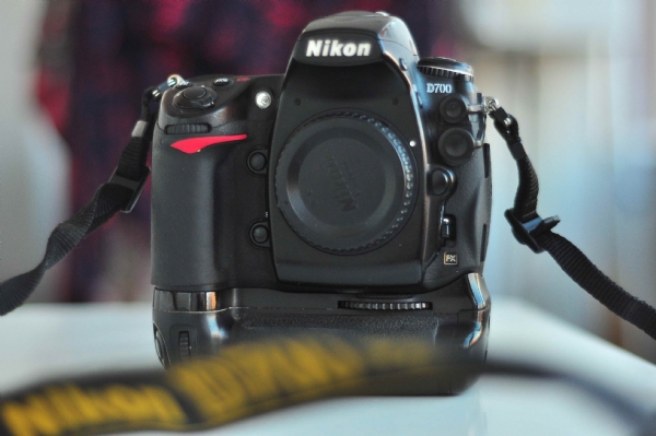 Nikon D700 Body+gript